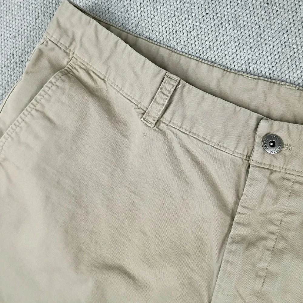 The North Face Short Mens 37 Tan Chino Hiking Stretch 5-Pocket Regular Fit Khaki